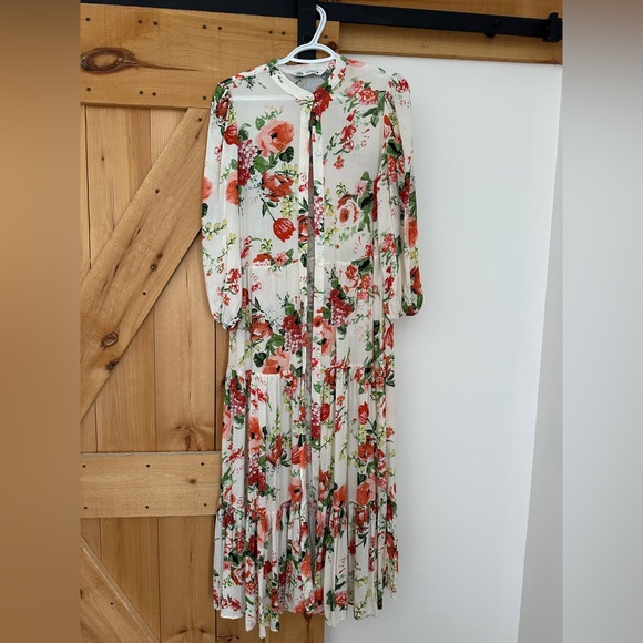 Zara Floral Maxi Dress - Picture 1 of 4